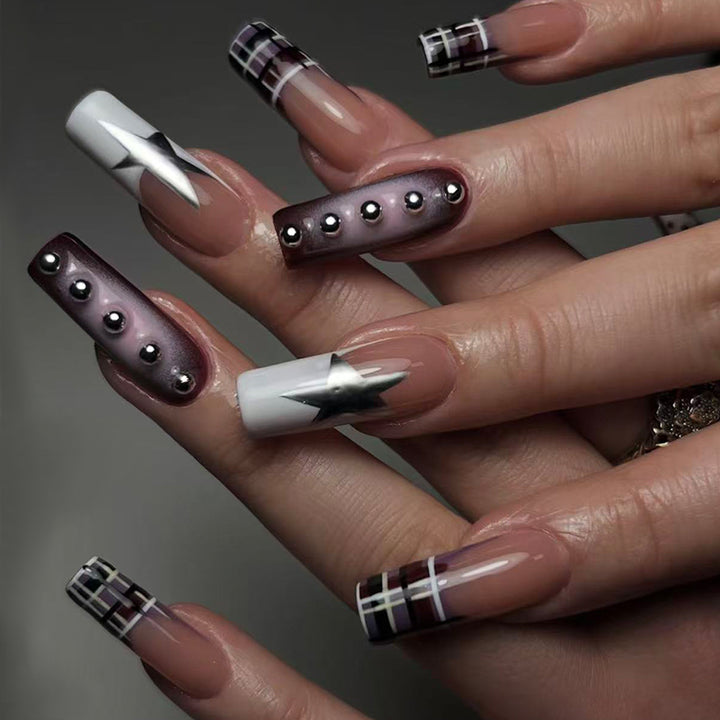 Artificial nails with elegant geometric design Stornfield