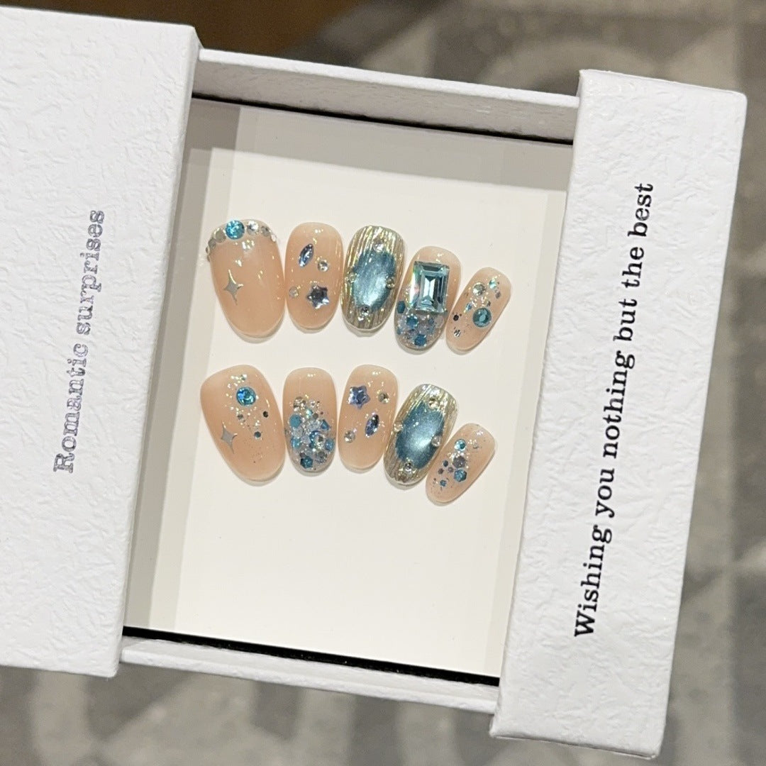 Glamorous artificial nail tips with embellished design Stornfield