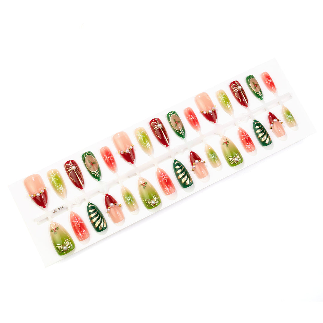 Festive Holiday Themed Press-On Nail Art Set Stornfield 1790636400