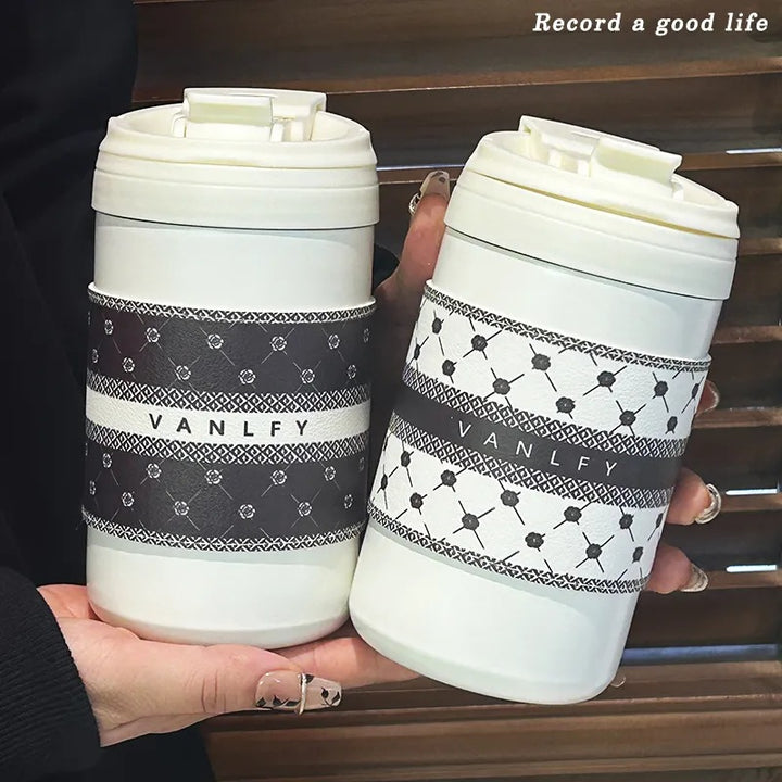 Women’s Insulated Drinking Cup with Practical One-Touch Closure Mechanism Stornfield
