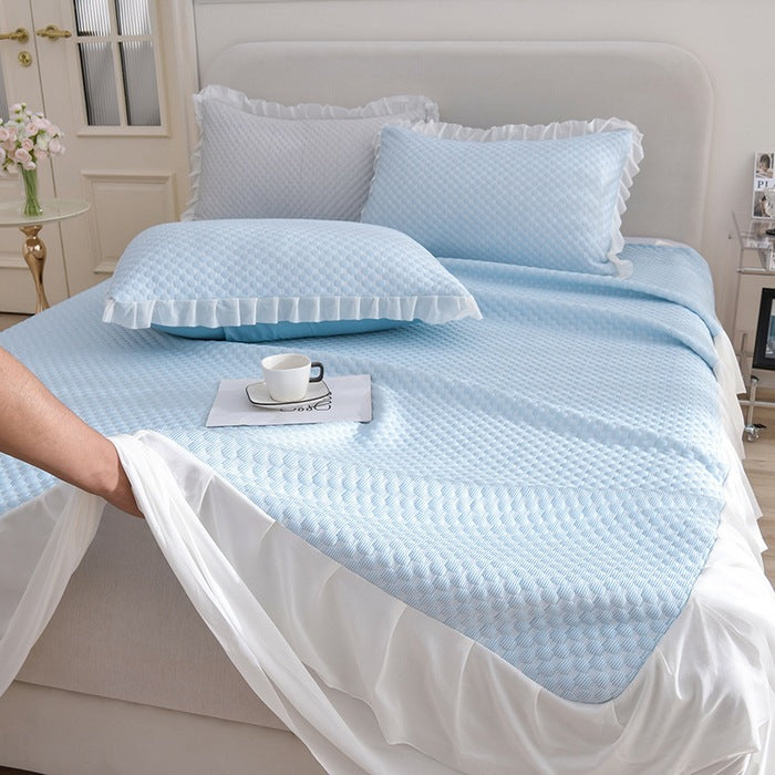 Ladies elegant bedspread set with decorative ruffled hem Stornfield