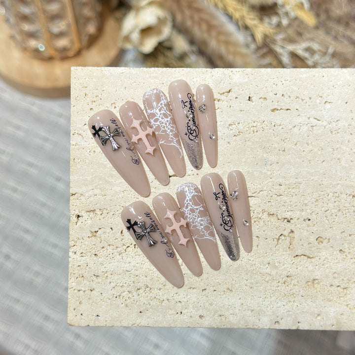 Luxury Gothic Press-On Nail Art Set Stornfield