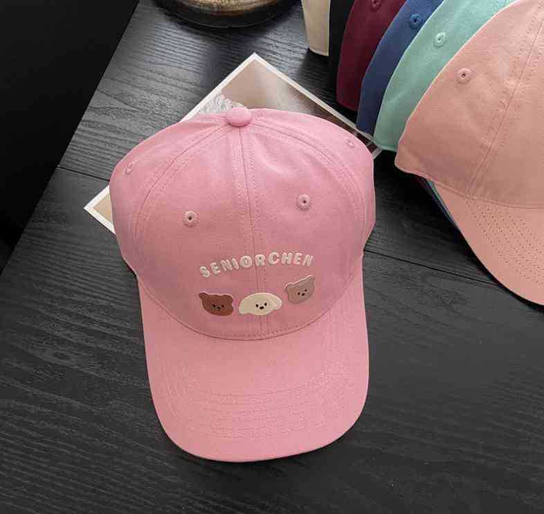 Women's Playful Graphic Cap Stornfield