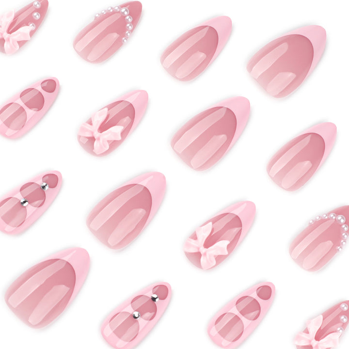 Artful stiletto nails with delicate accents Stornfield