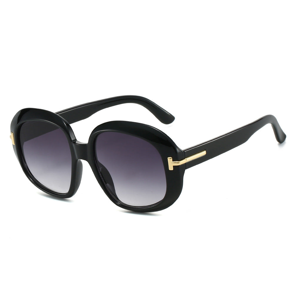 Stylish Oversized Sunglasses Stornfield