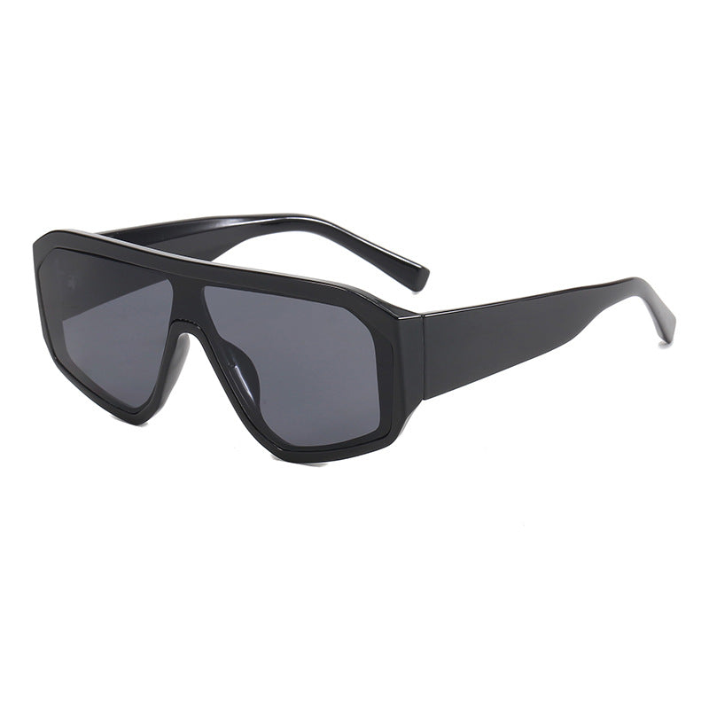 Women Fashionable Oversized Sunglasses in Futuristic Design Stornfield