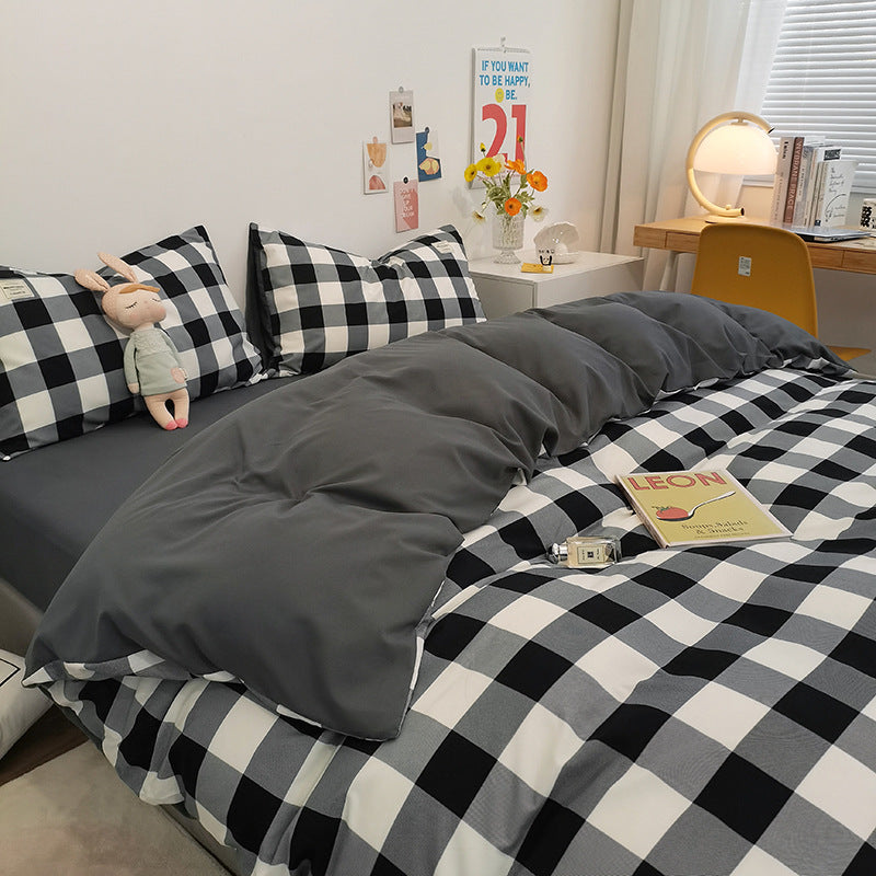 Stylish Checkerboard Pattern Bedding Set