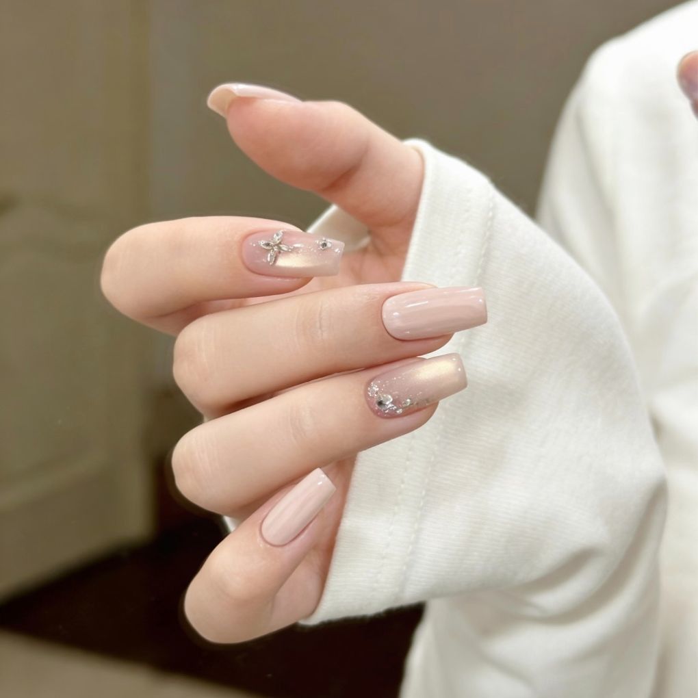 Decorative Nail Art Extensions