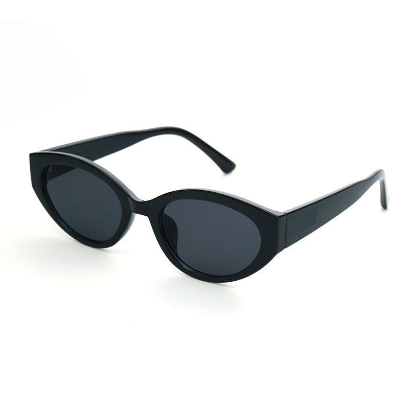 Women's fashionable cat-eye sunglasses with trendy frame and UV protection Stornfield