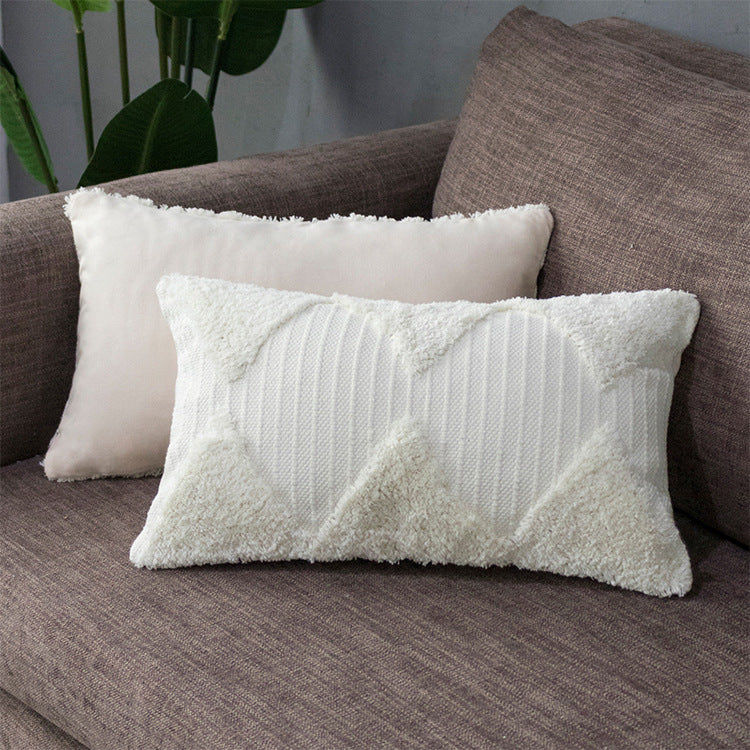 Luxurious decorative cushion with textured tufting surface Stornfield
