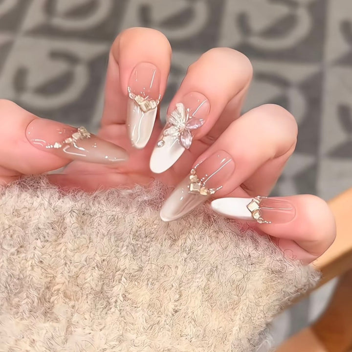 Decorative Press-On Nail Set with Floral Accents Stornfield