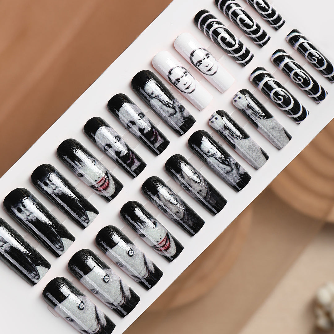 Creative nail art set with spooky design motifs Stornfield