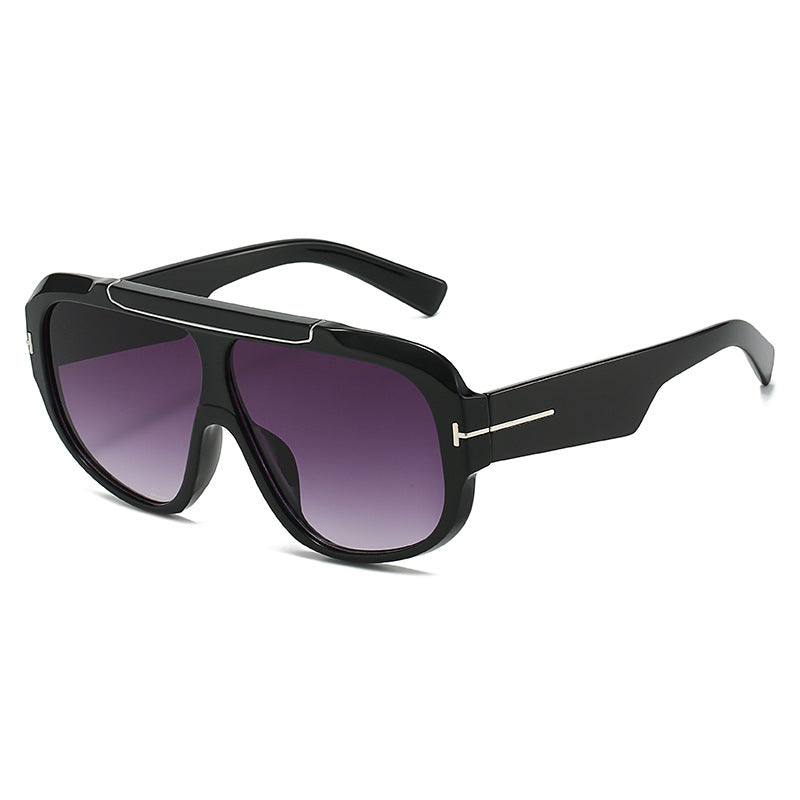 Ladies sporty sunglasses with stylish full rim design Stornfield