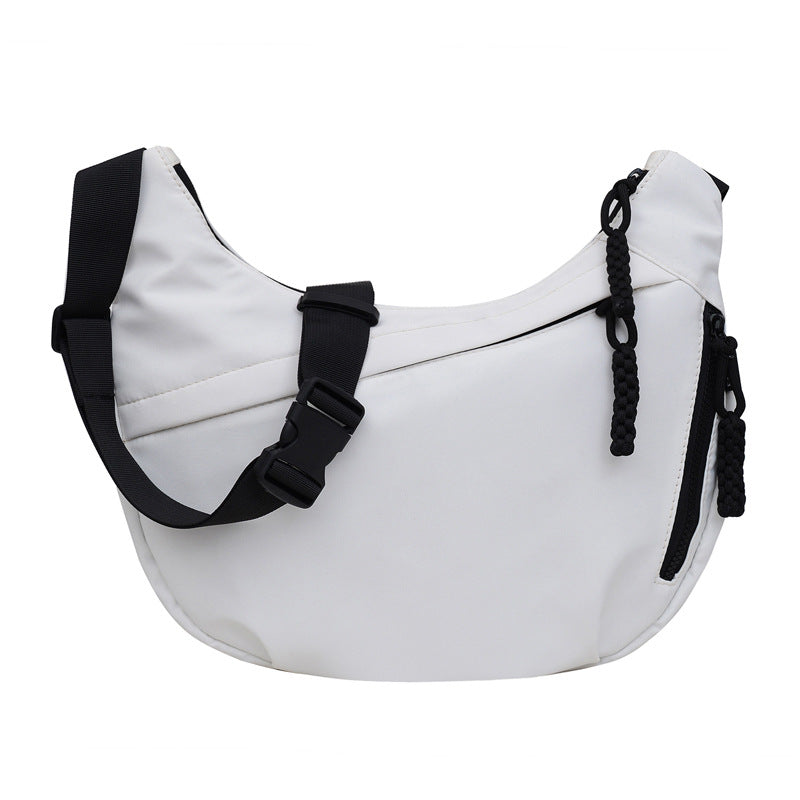 Practical shoulder bag with innovative carrying system Stornfield