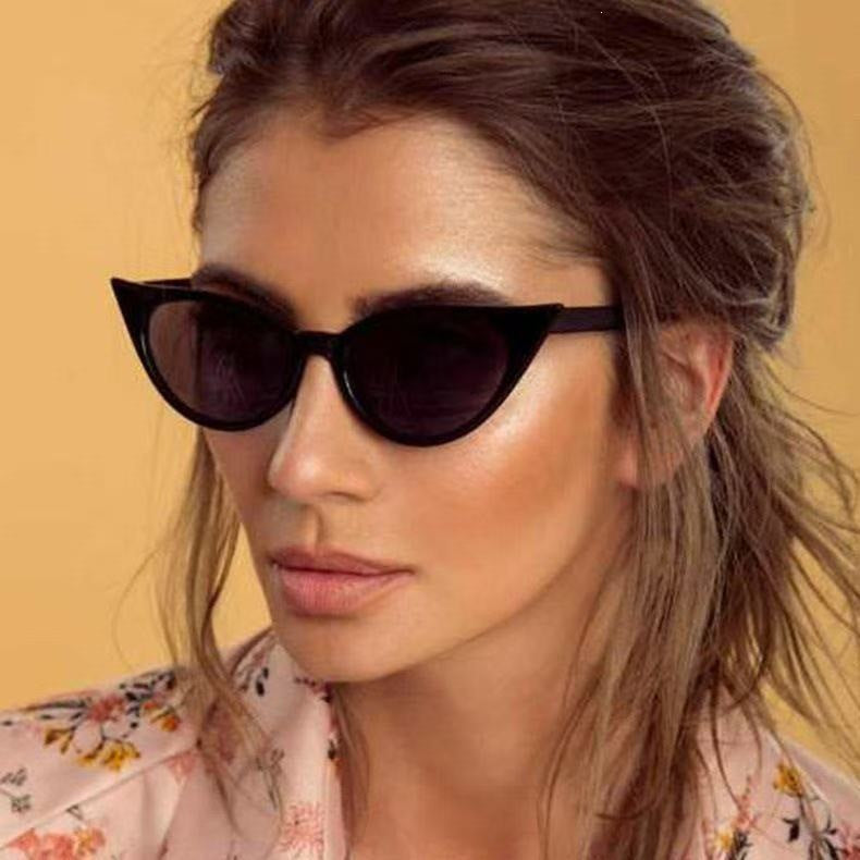 Elegant Leather Eyewear Case Stornfield