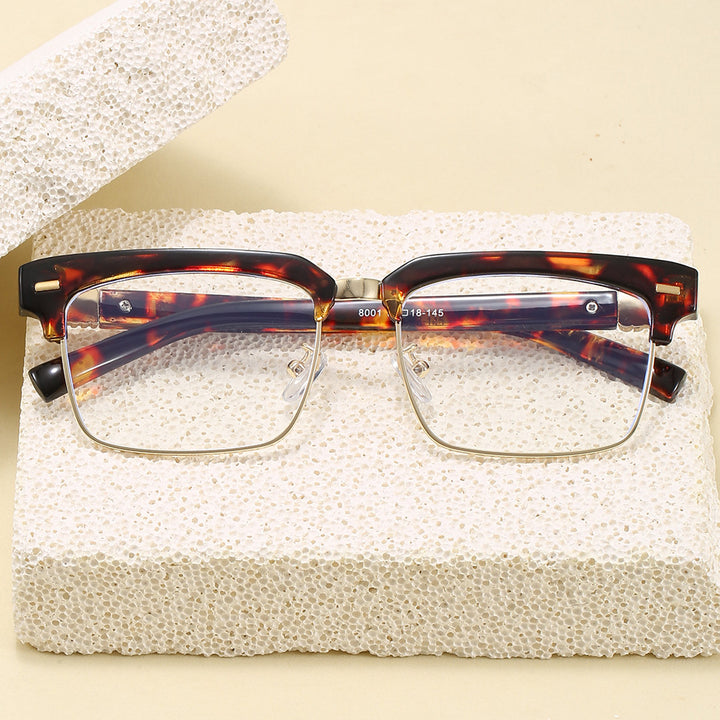 Fashion sunglasses with square frame and stylish design Stornfield