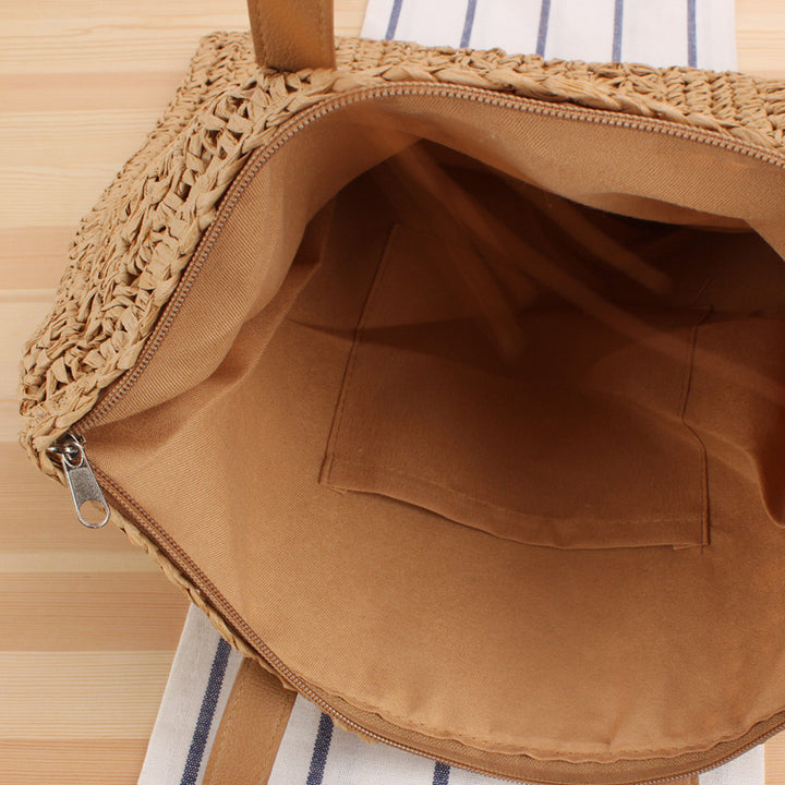 Beach shoulder bag made from handcrafted natural material with sturdy design Stornfield