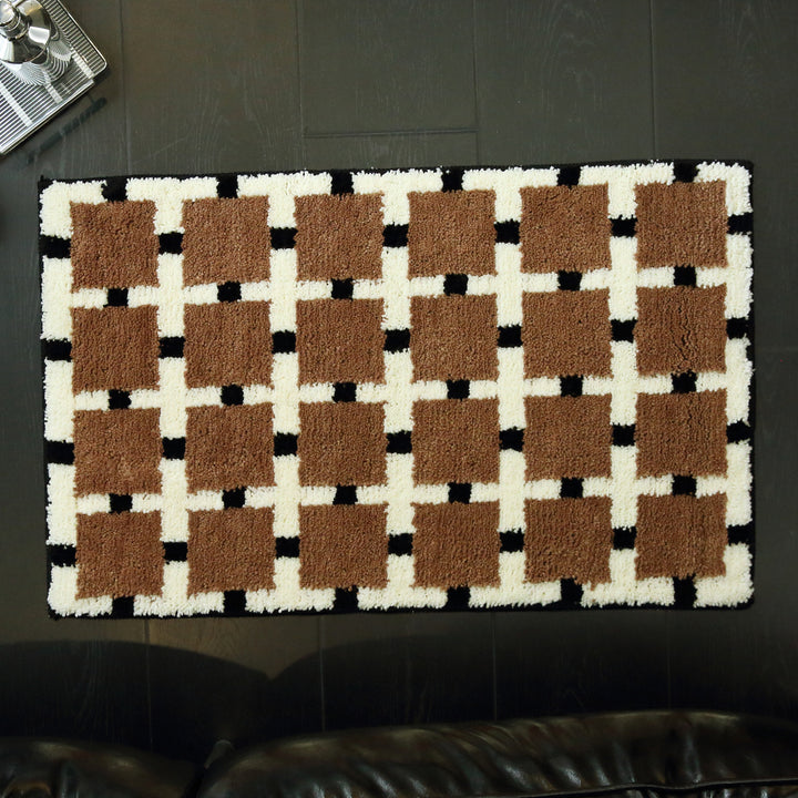 Soft Plush Square Pattern Bath Mat