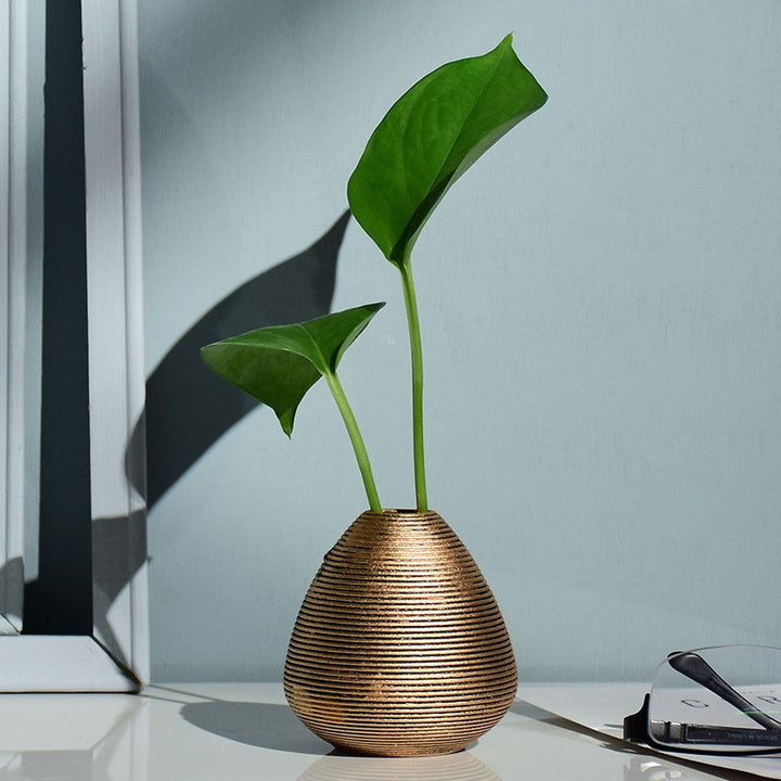 Minimalist Decorative Ceramic Vase