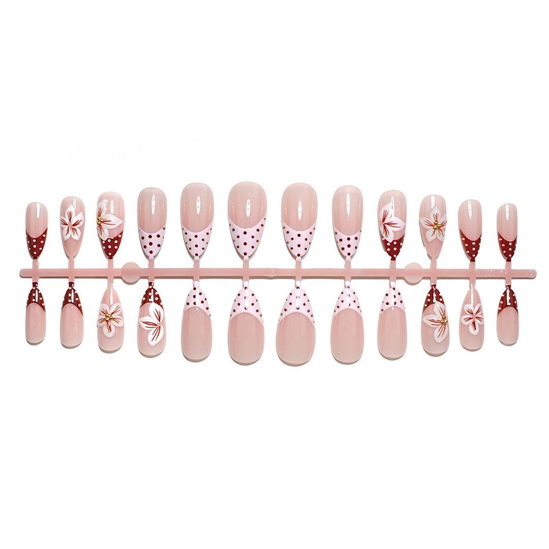 Elegant Artistic Press-On Nail Set