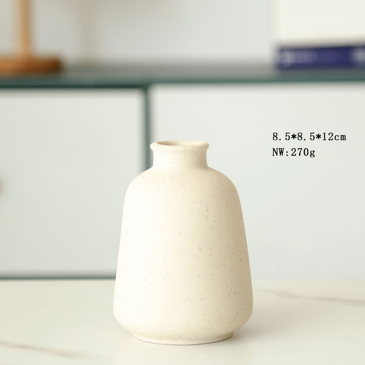 Modern Minimalist Ceramic Bud Vase Stornfeild