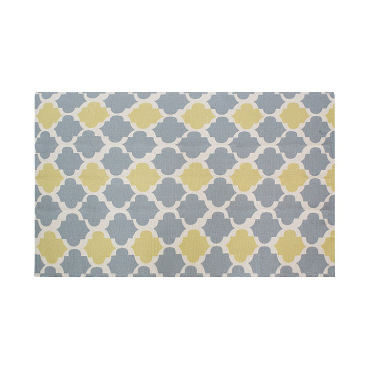 Flat-woven rectangular rug for living and entrance areas with quatrefoil pattern Stornfield