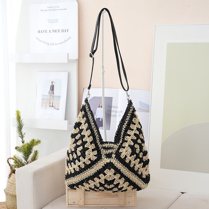 Handmade shoulder bag made from natural materials Stornfield