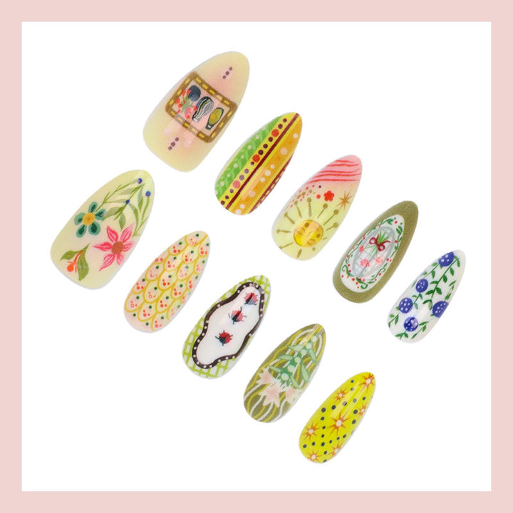 Nail art set with elaborate floral and colorful design Stornfield