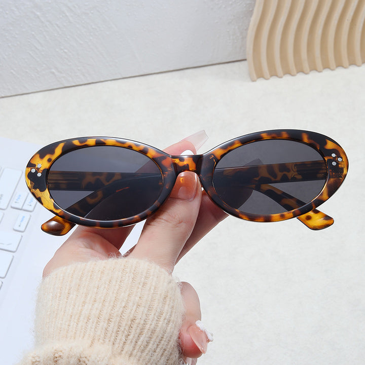 Ladies fashionable sunglasses in elegant oval design Stornfield