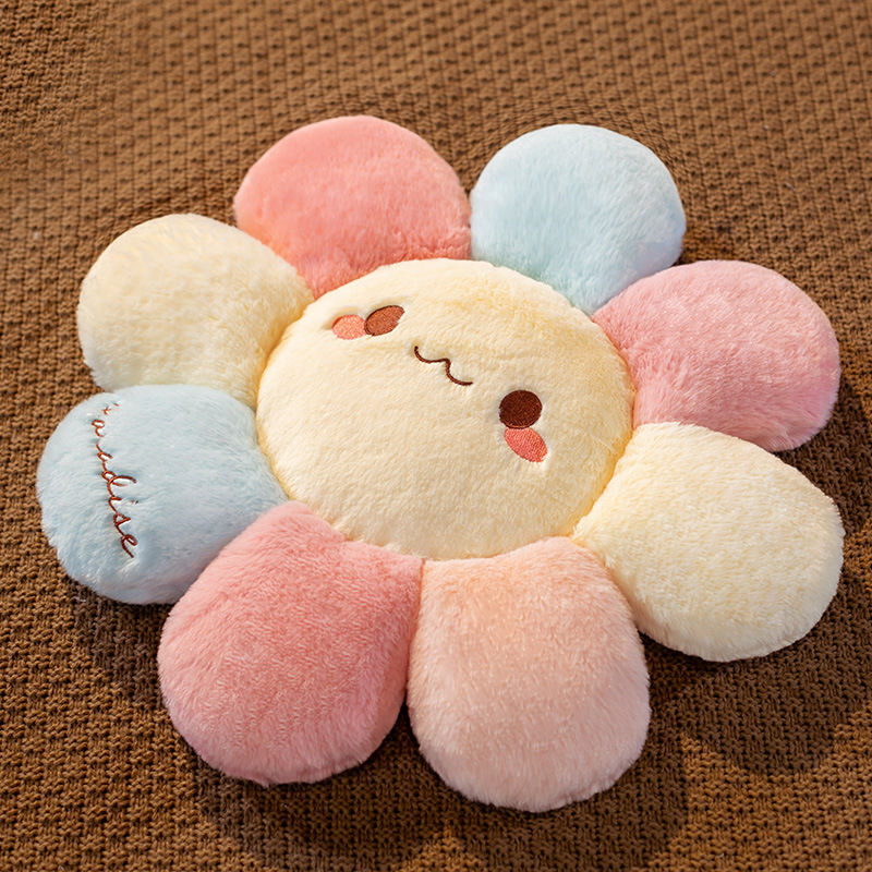 Plush cushion in flower shape Stornfield