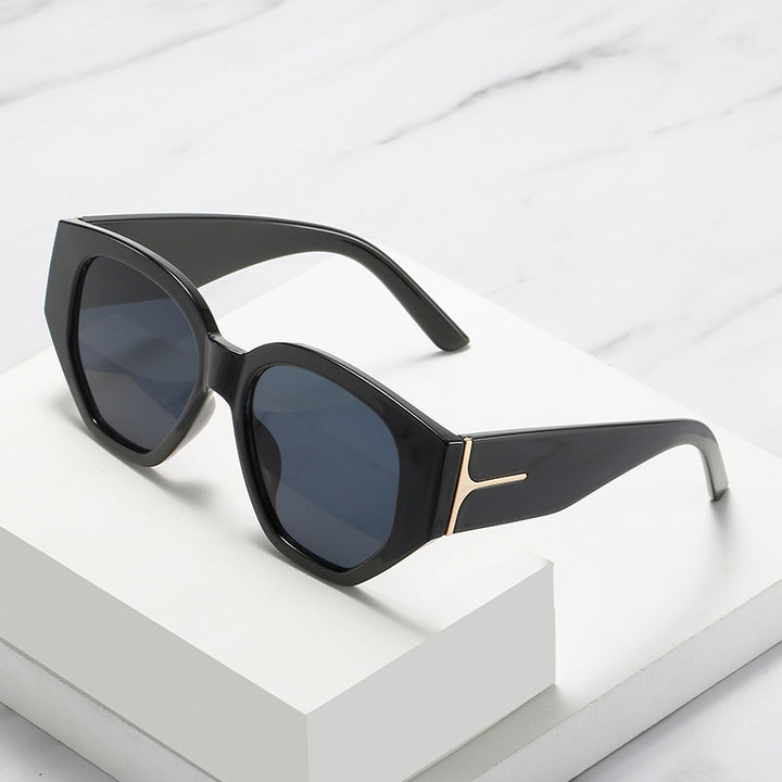 Fashionable Cat-Eye Sunglasses with Unique Geometric Frame Stornfield