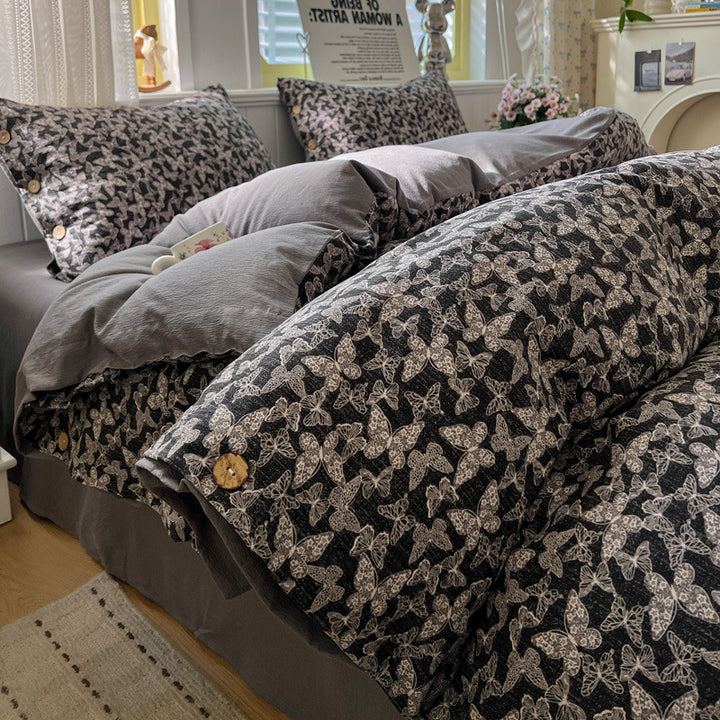 Floral Patterned Premium Bedspread