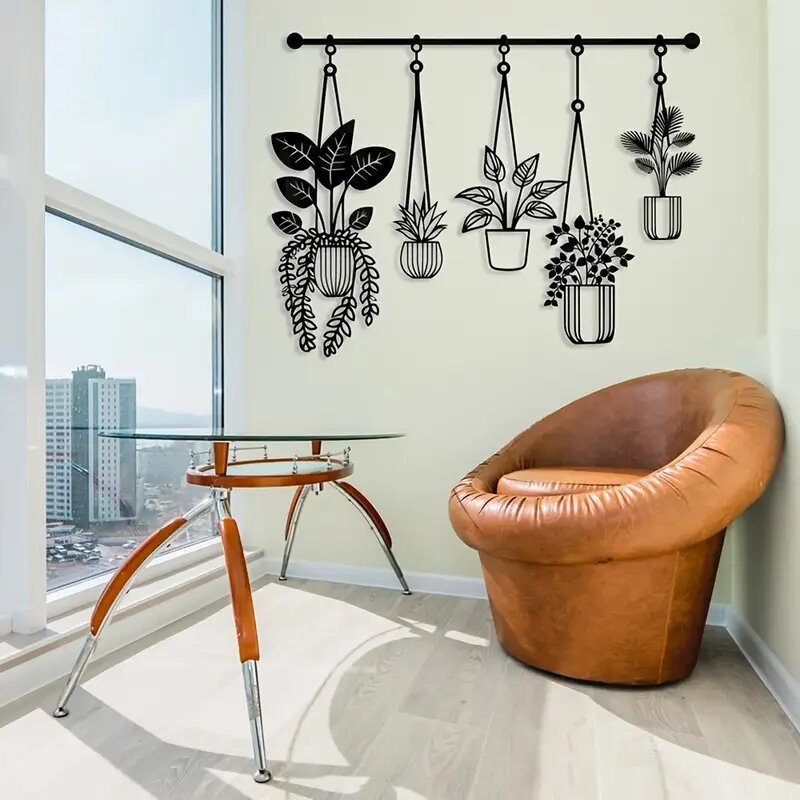 Elegant Hanging Planter Display Stornfield