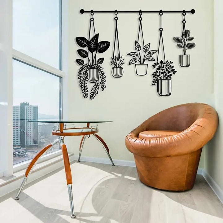 Elegant Hanging Planter Display Stornfield