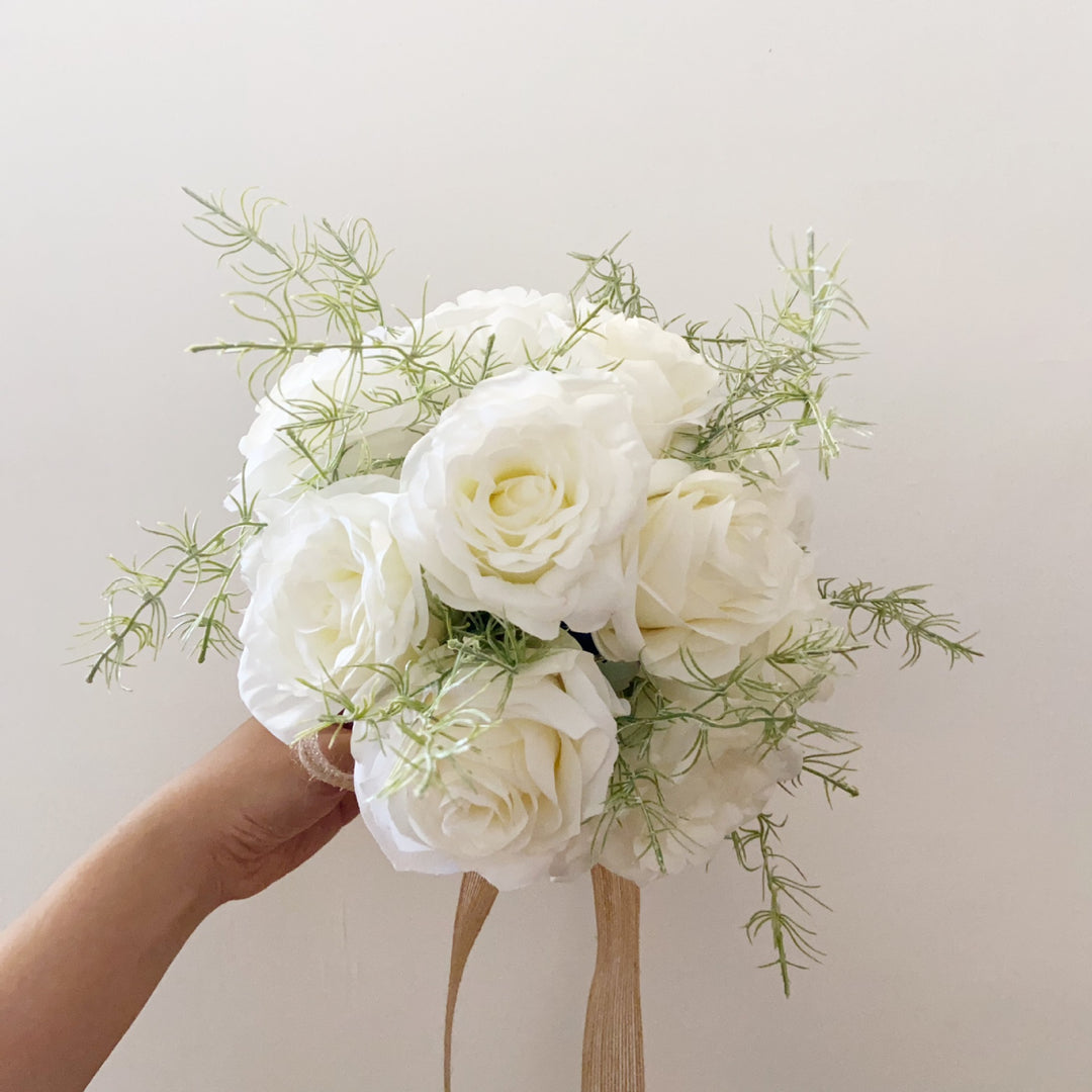 Elegant Floral Handheld Bouquet