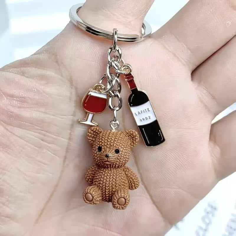 Playful keychain with bears and drink Stornfield