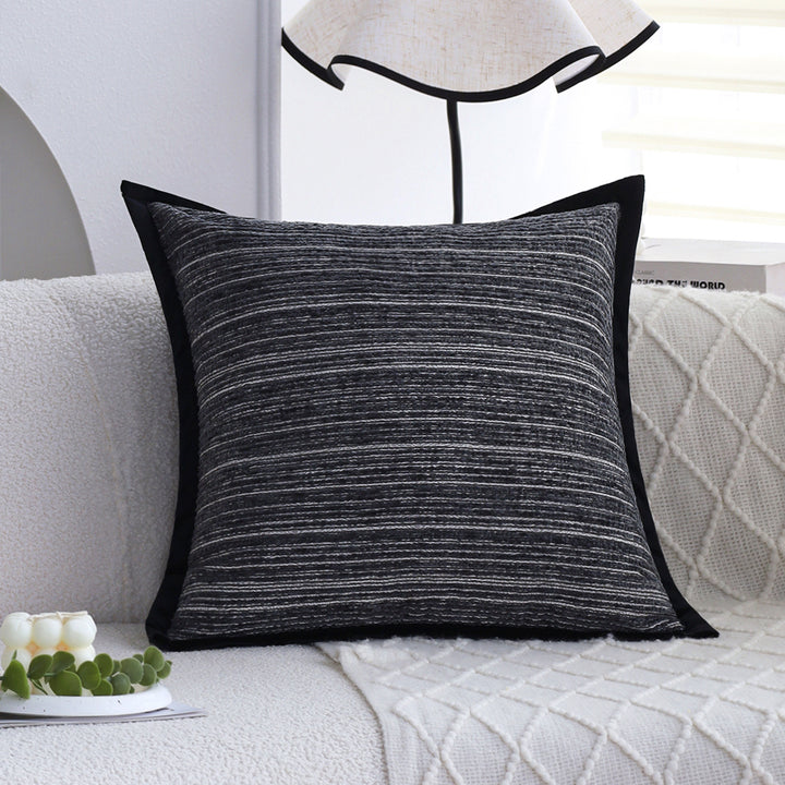 Decorative cushion with modern line pattern