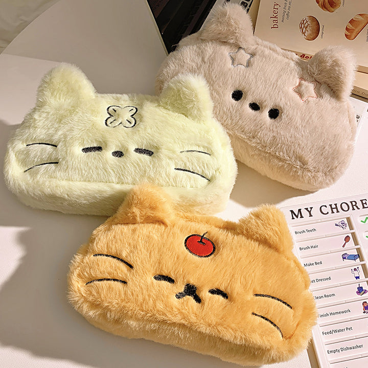 Fluffy cosmetic bag Stornfield