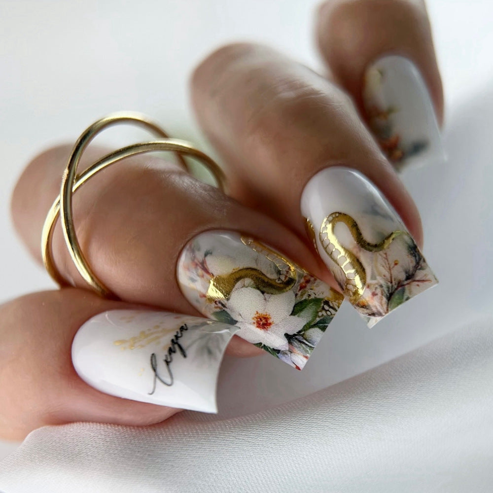 Artificial nails with floral and artistic design Stornfield