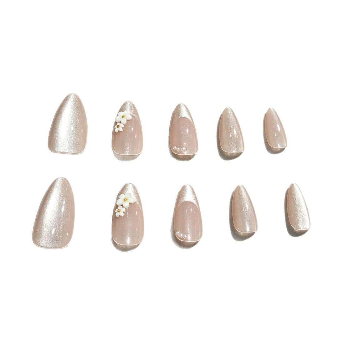 Elegant Floral Nail Design Press-On Tips Stornfield
