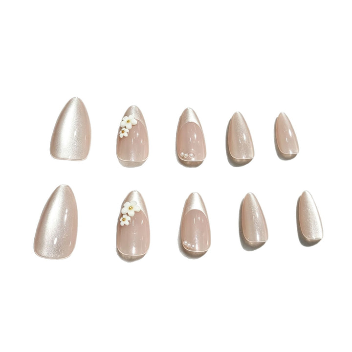 Elegant Floral Nail Design Press-On Tips Stornfield