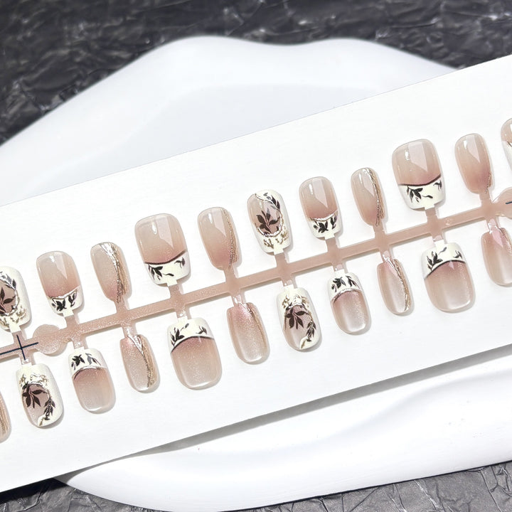 Elegant Floral Print Press-On Nail Set