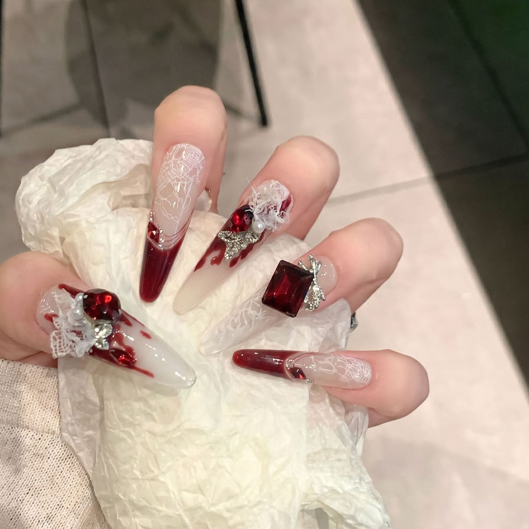 Elegant Decorative Press-On Nail Art Set Stornfield