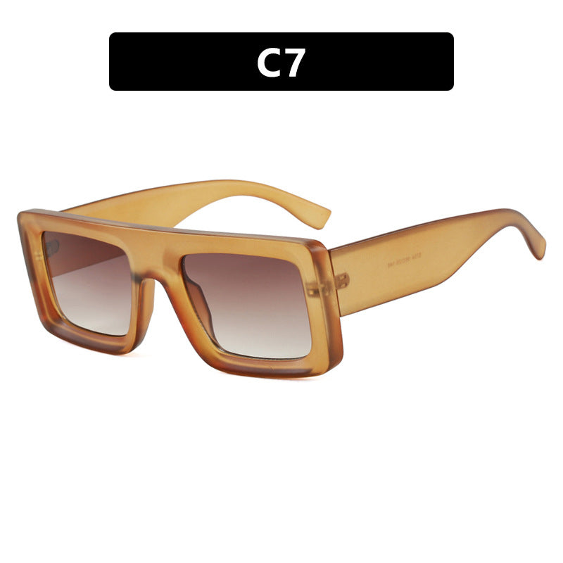 Women's fashionable square sunglasses with sturdy frame and protective lenses Stornfield