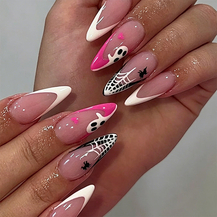 Halloween-themed artificial nails Stornfield