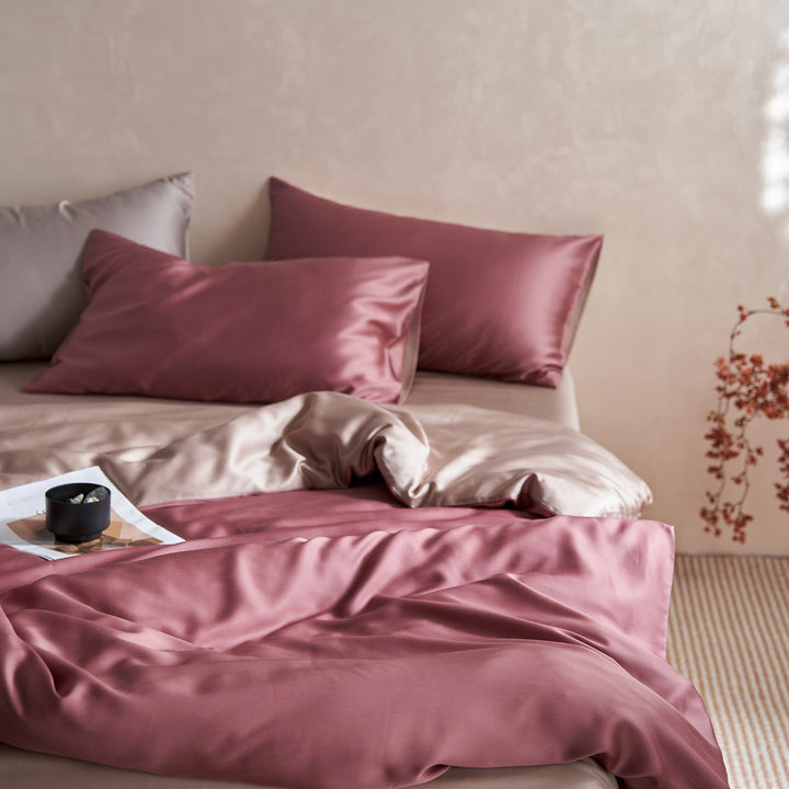 Luxurious satin bedding set with silky soft touch and extra soft pillowcases