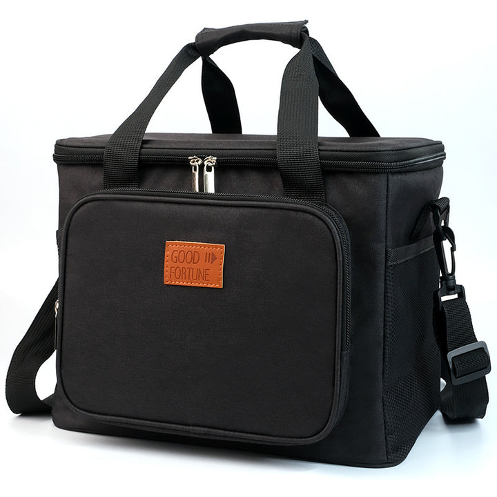 Cooler bag with insulating interior and practical carrying options Stornfield