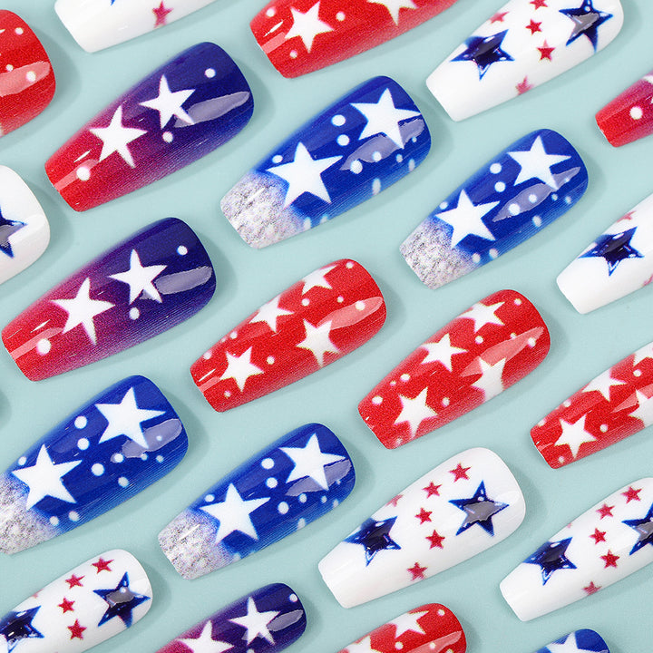 Artificial nails set with patriotic star designs Stornfield