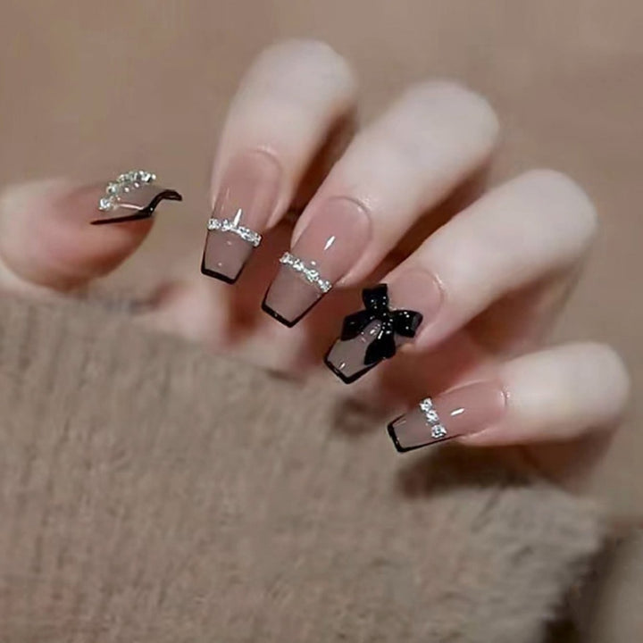 Elegant Floral Nail Art Extensions Stornfield