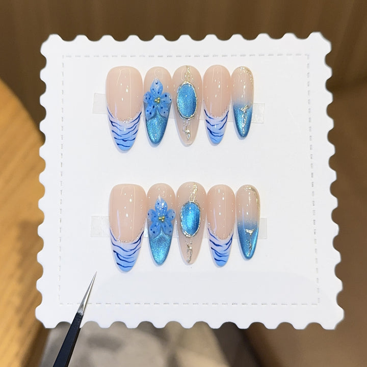 Artificial nails with exquisite flower and glitter patterns Stornfield